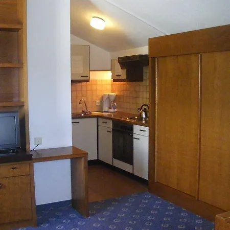 Appartementhotel Am Roemerweg Apartman